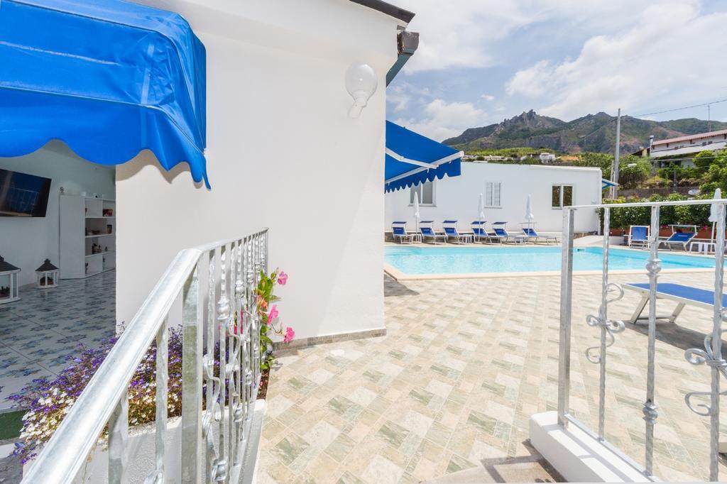 Relais Romildanna Acomodação com café da manhã Forio di Ischia Exterior foto