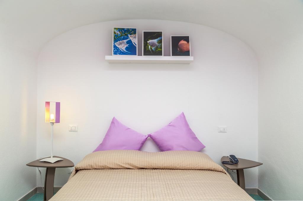 Relais Romildanna Acomodação com café da manhã Forio di Ischia Exterior foto