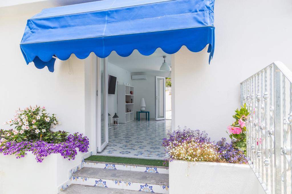 Relais Romildanna Acomodação com café da manhã Forio di Ischia Exterior foto